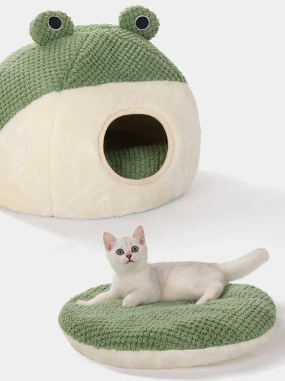 Frog Shape Pet Bed Warm Enclosed Cat Bed with Soft