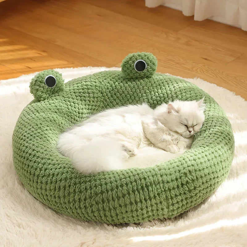 Frog Shape Pet Bed Warm Enclosed Cat Bed with Soft